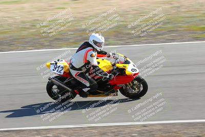 media/Feb-05-2023-Classic Track Day (Sun) [[c35aca4a42]]/Group 2/session 1 turn 9/